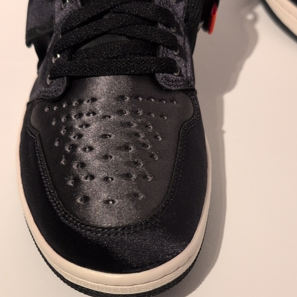 Air Jordan 1 Utility High Stash Black On Black - Picture 15 of 16